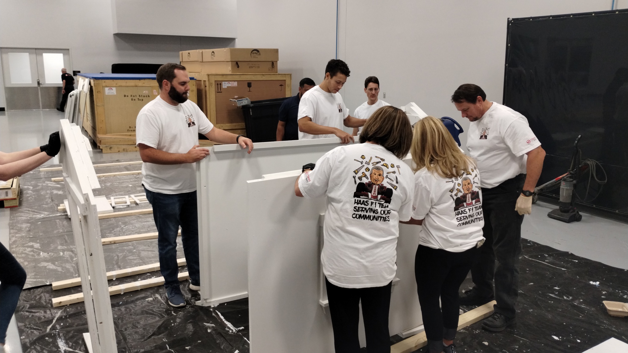 MoneyGram Haas F1 Team lends its support to Habitat for Humanity 