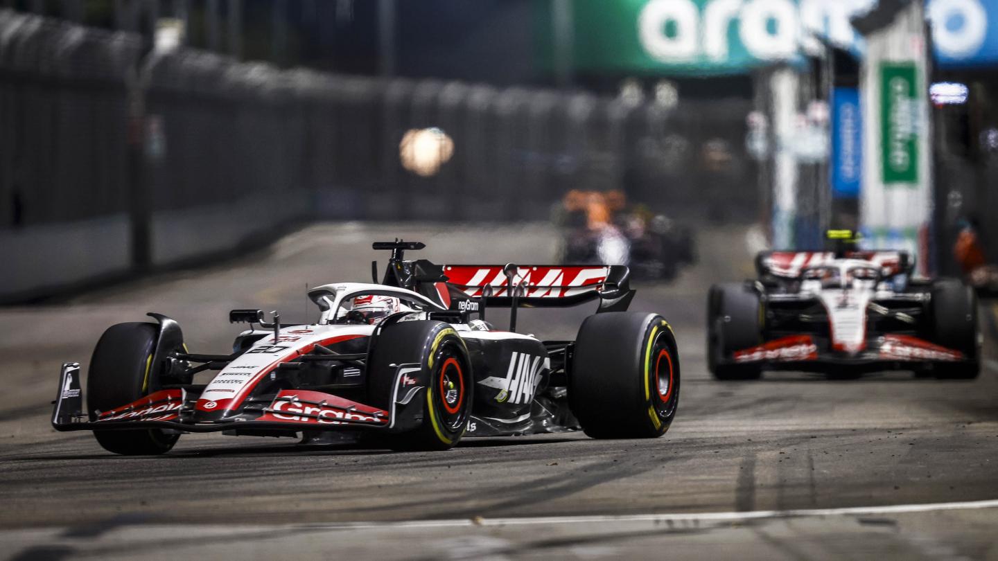 Kevin Magnussen and Nico Hulkenberg, MoneyGram Haas F1 Team