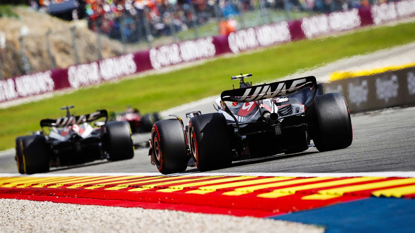 Kevin Magnussen and Nico Hulkenberg, MoneyGram Haas F1 Team