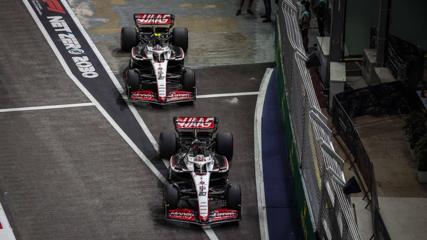 Kevin Magnussen and Nico Hulkenberg, MoneyGram Haas F1 Team